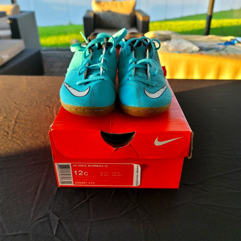 Nike Indoor-Competition shoes!